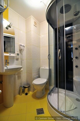 Imagen general del Hotel Vila Turistica Carmen Silvae. Foto 16