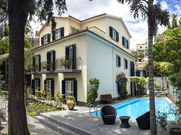 Imagen de los exteriores del Hotel Vila Vicencia. Foto 4