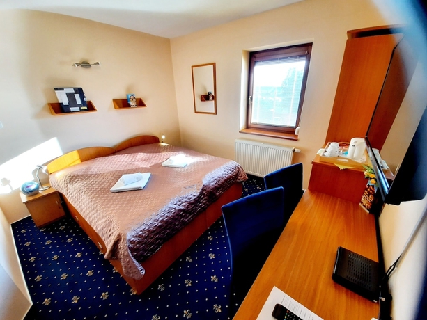 Imagen de la habitación del Hotel Vila Vikt&oacute;ria. Foto 2