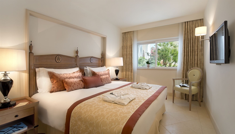 Imagen de la habitación del Hotel Vila Vita Parc. Foto 8