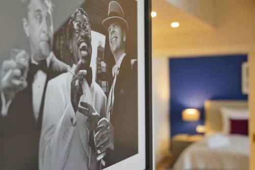 Imagen de la habitación del Hotel Vila Vita Rosenpark. Foto 11