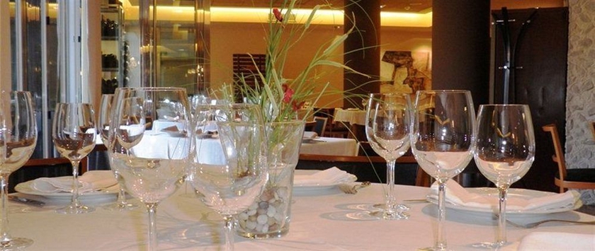 Imagen del bar/restaurante del Hotel Vila de Muro. Foto 4