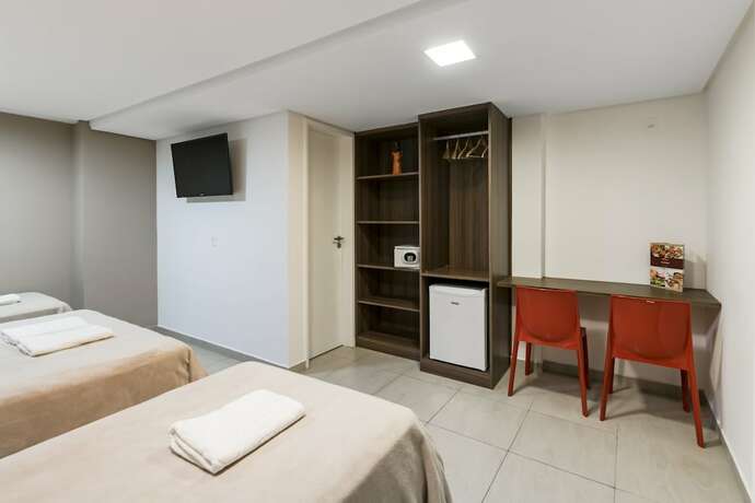 Imagen de la habitación del Hotel VilaHotell Recife. Foto 15