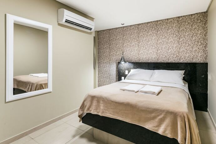 Imagen de la habitación del Hotel VilaHotell Recife. Foto 20