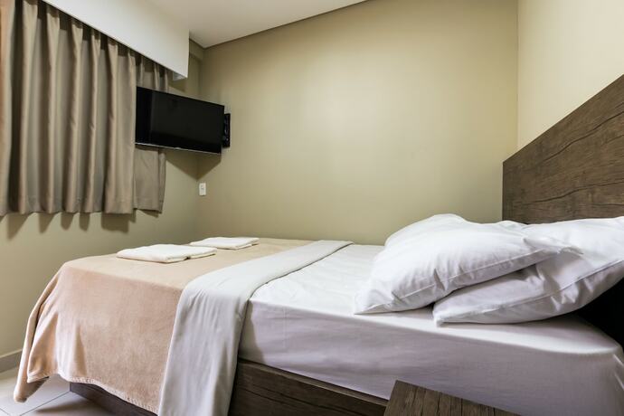 Imagen de la habitación del Hotel VilaHotell Recife. Foto 25