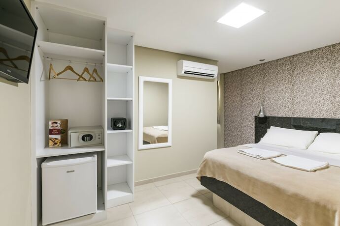 Imagen de la habitación del Hotel VilaHotell Recife. Foto 31