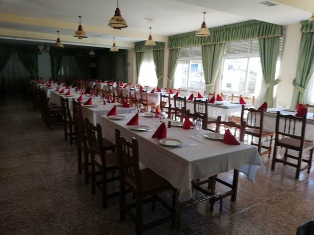 Imagen del bar/restaurante del Hotel Vilaboa Servicio de habitaciones. Foto 6