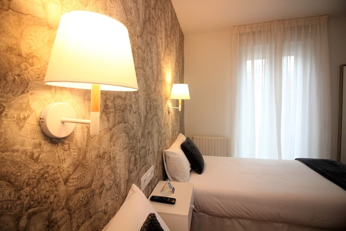 Imagen de la habitación del Hotel Vilagarcia. Foto 5