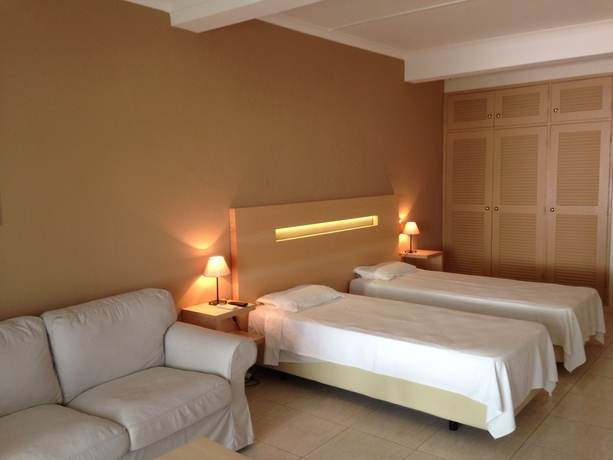 Imagen de la habitación del Hotel Vilamar. Foto 10