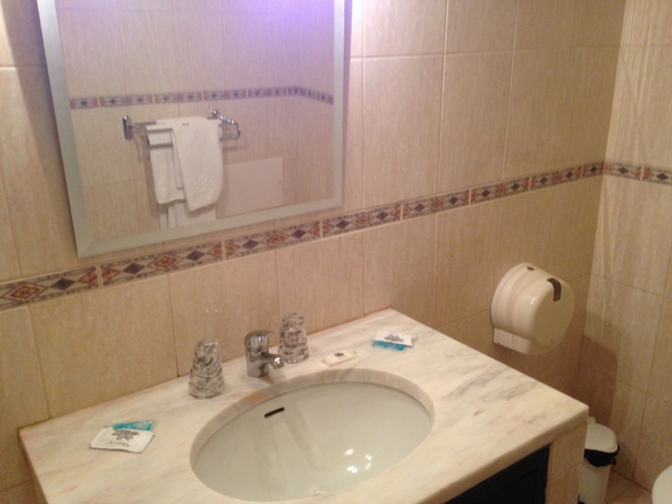 Imagen de la habitación del Hotel Vilamar. Foto 14