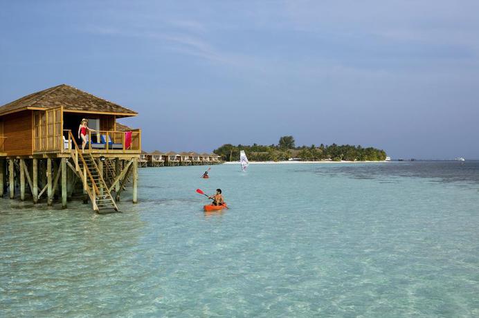 Imagen general del Hotel Vilamendhoo Island Resort and Spa. Foto 10