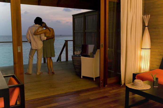 Imagen general del Hotel Vilamendhoo Island Resort and Spa. Foto 15