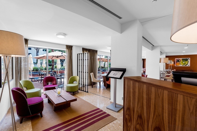 Imagen del bar/restaurante del Hotel Vilamoura Garden Hotel - Adults Only. Foto 4