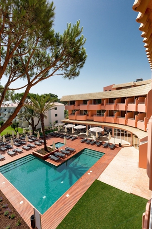 Imagen de la piscina del Hotel Vilamoura Garden Hotel - Adults Only. Foto 14