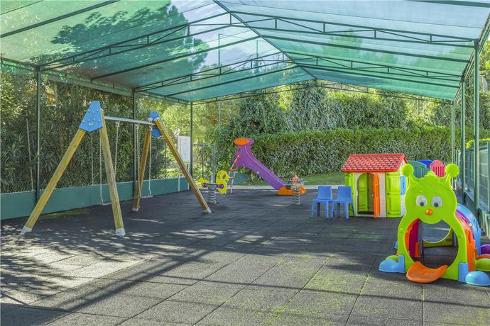 Imagen de los exteriores del Hotel Vilar Do Golf. Foto 21