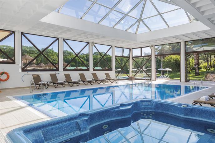 Imagen de la piscina del Hotel Vilar Do Golf. Foto 29