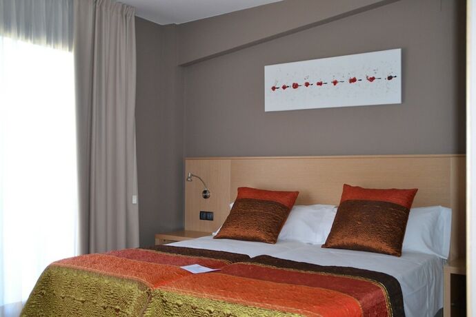 Imagen de la habitación del Hotel Vilar Riu de Baix. Foto 19