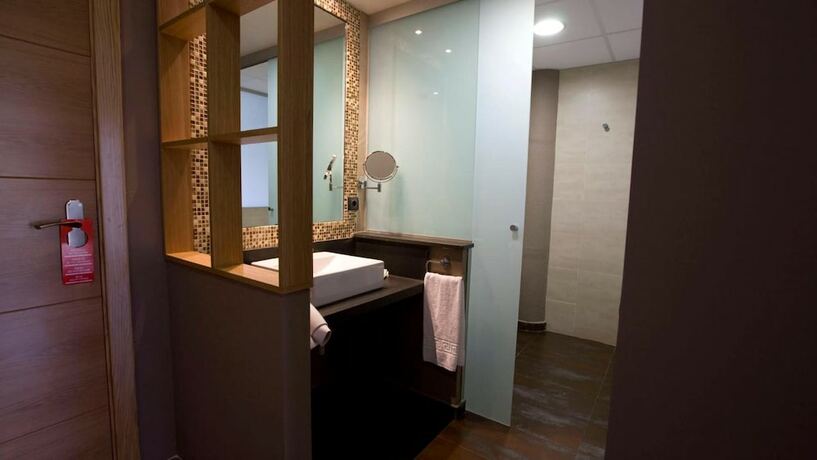 Imagen general del Hotel Vilar Riu de Baix. Foto 8