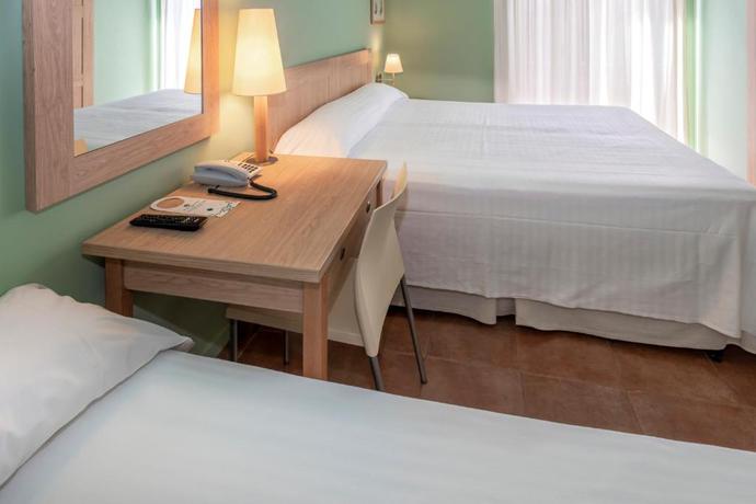 Imagen de la habitación del Hotel Vilar Rural d'Arnes. Foto 7