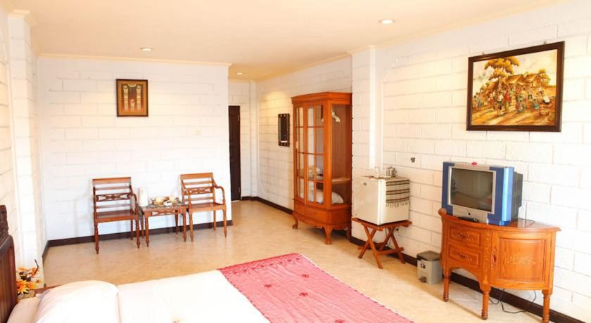 Imagen de la habitación del Hotel Vilarisi. Foto 6