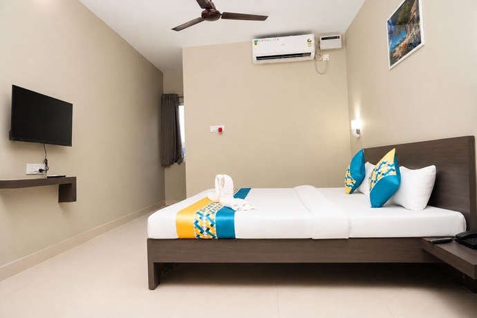 Imagen de la habitación del Hotel Vilasa Grand. Foto 7