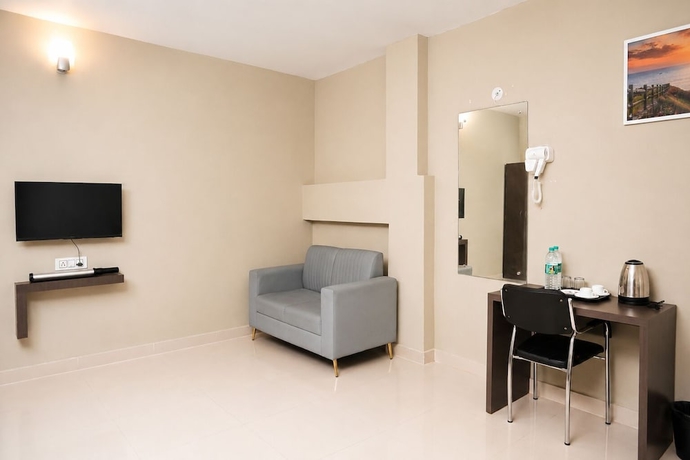 Imagen de la habitación del Hotel Vilasa Grand. Foto 11