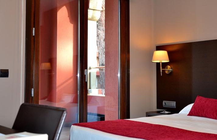 Imagen de la habitación del Hotel Vilassar. Foto 6