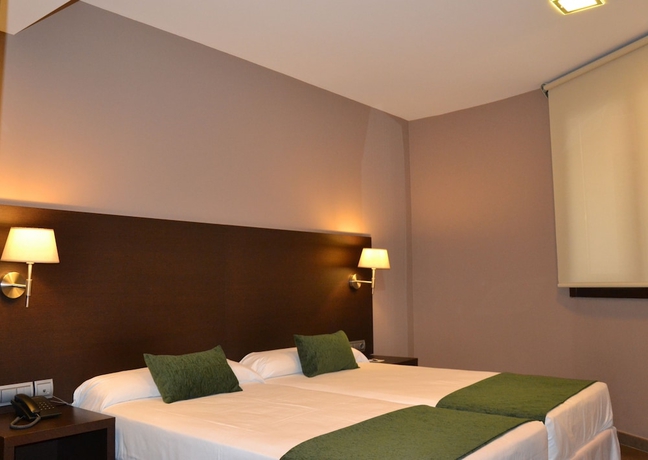 Imagen de la habitación del Hotel Vilassar. Foto 10