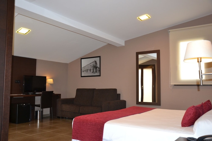 Imagen de la habitación del Hotel Vilassar. Foto 12