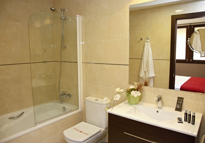 Imagen de la habitación del Hotel Vilassar. Foto 14