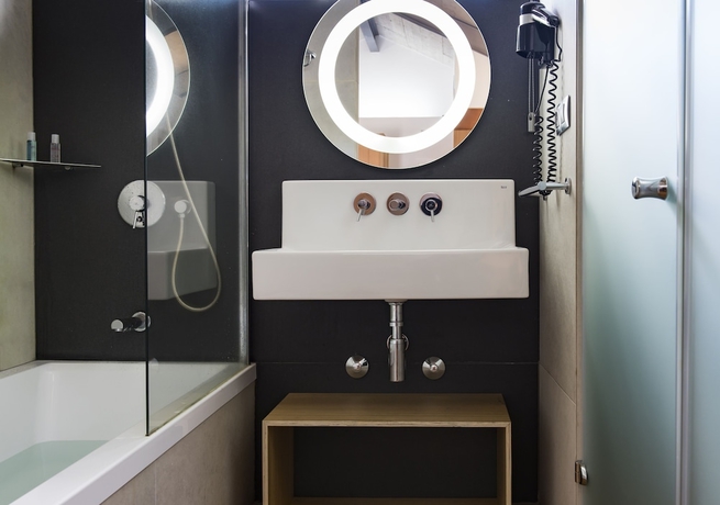 Imagen de la habitación del Hotel Vilavella and Spa. Foto 10