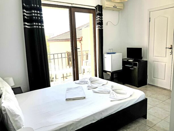 Imagen de la habitación del Hotel Vilele Liliana Mamaia Nord. Foto 27