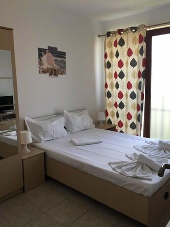 Imagen de la habitación del Hotel Vilele Liliana Mamaia Nord. Foto 28
