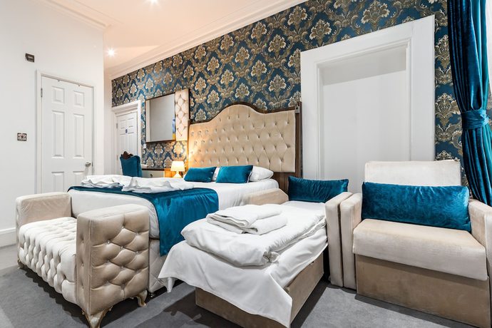 Imagen de la habitación del Hotel Vilenza. Foto 16