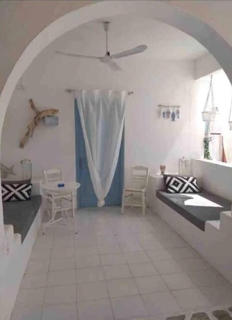 Imagen general del Hotel Villa 100 M From THE Beach 6 Room IN IOS Island. Foto 3