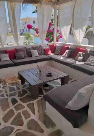 Imagen general del Hotel Villa 100 M From THE Beach 6 Room IN IOS Island. Foto 18