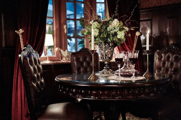 Imagen del bar/restaurante del Hotel Villa Achenbach. Foto 2