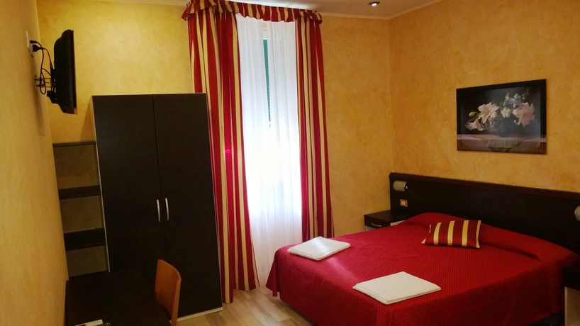 Imagen de la habitación del Hotel Villa Adele, CELLE LIGURE. Foto 5