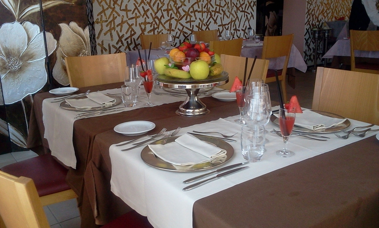 Imagen del bar/restaurante del Hotel Villa Adele, CELLE LIGURE. Foto 2