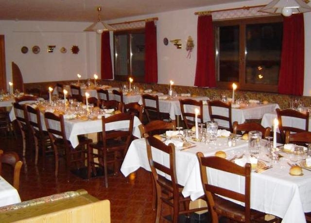 Imagen del bar/restaurante del Hotel Villa Adria Bandb. Foto 3