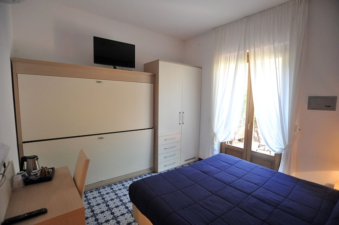 Imagen de la habitación del Hotel Villa Adriana Bandb. Foto 12