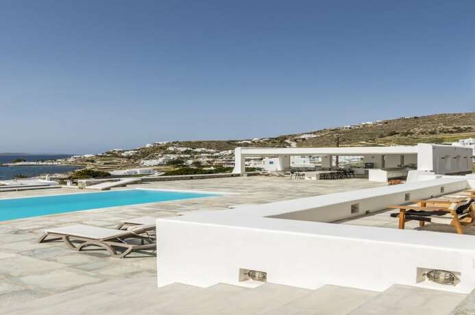 Imagen general del Hotel Villa Agatha With Private Pool Outdoor Jacuzzi. Foto 5