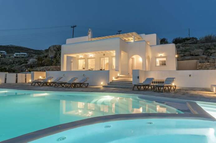 Imagen general del Hotel Villa Agatha With Private Pool Outdoor Jacuzzi. Foto 17