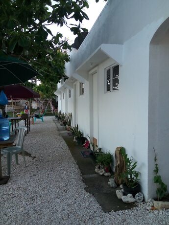 Imagen de la habitación del Hotel Villa Agatona Garden Resort. Foto 12