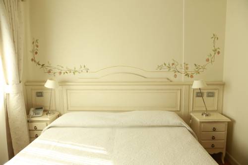 Imagen de la habitación del Hotel Villa Agnese. Foto 14