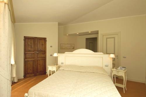 Imagen de la habitación del Hotel Villa Agnese. Foto 15