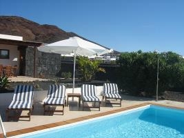 Imagen de la piscina del Hotel Villa Aguaviva. Foto 15