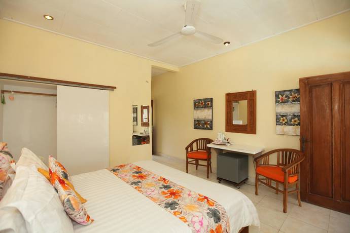 Imagen de la habitación del Hotel Villa Agung Beach Inn. Foto 18