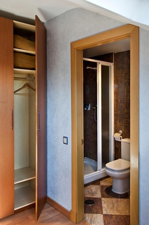 Imagen general del Hotel Villa Ajalvir. Foto 9