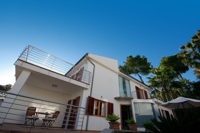 Imagen general del Hotel Villa Alcanada. Foto 3